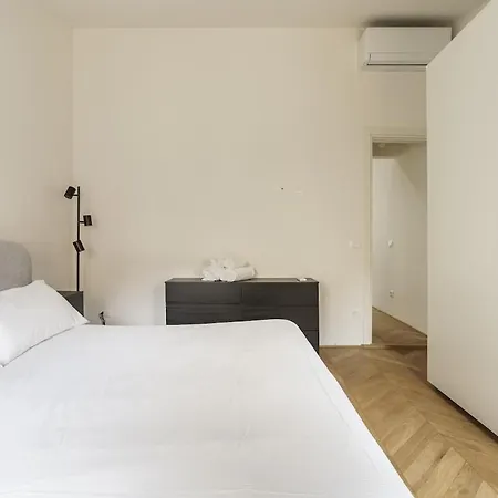 Elegant In The Heart Of