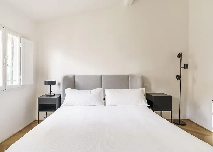Apartment Elegant In The Heart Of Florence